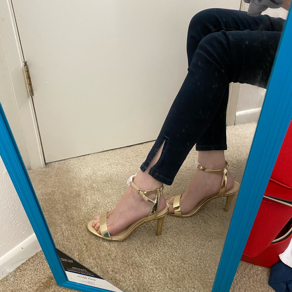 nine west gold medal heels size5.5